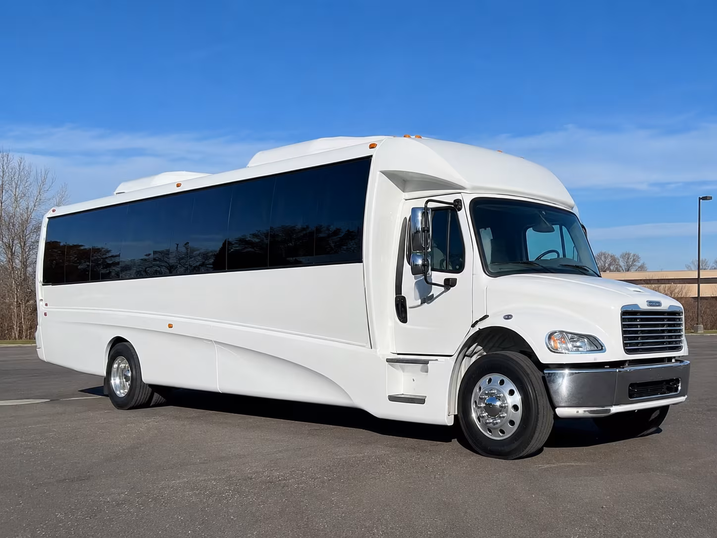 Aurora Winery Tour & Pub Crawl Transportation party bus exterior