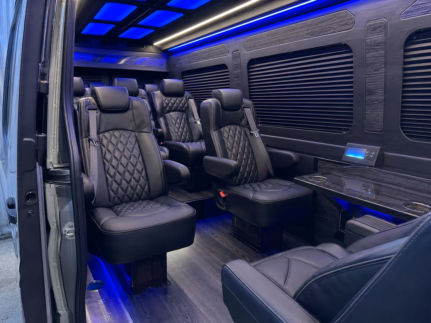 Lakewood Corporate Event Transportation