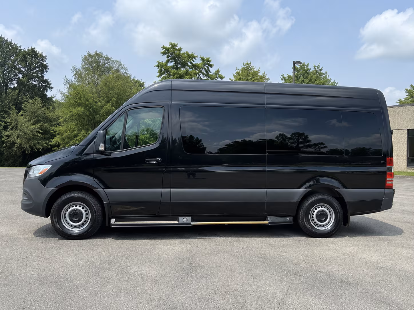 Thornton Wedding Transportation & Shuttle Service